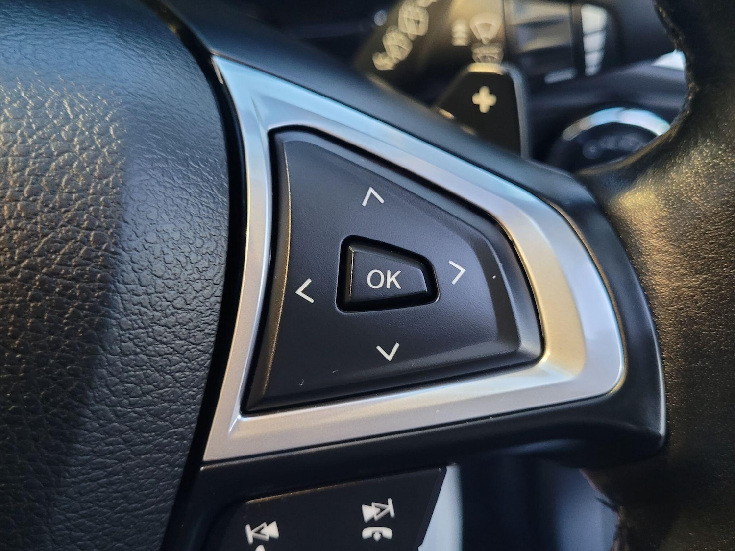 Used Ford S-Max 2017 for sale - 76984891: Photo 46