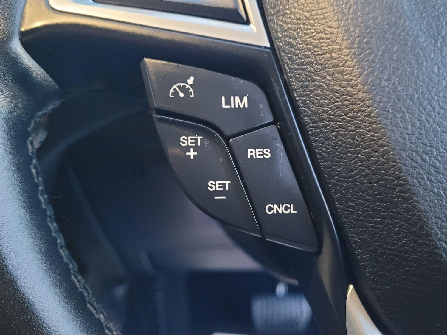 Used Ford S-Max 2017 for sale - 76984891: Photo 48