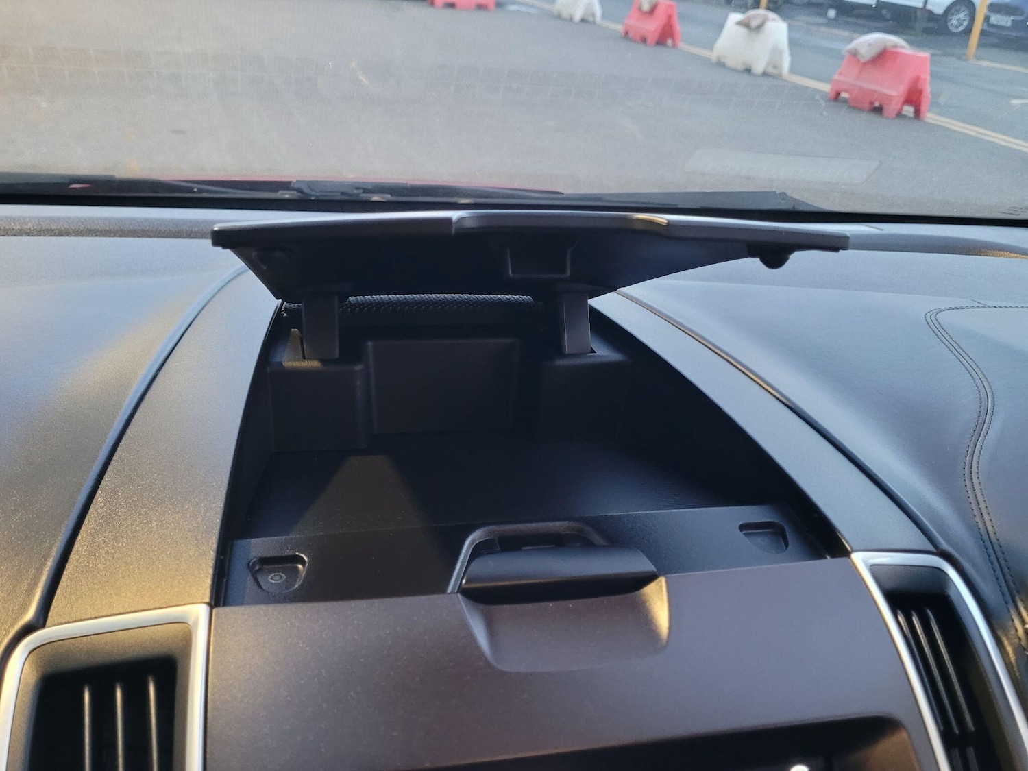 Used Ford S-Max 2017 for sale - 76984891: Photo 50