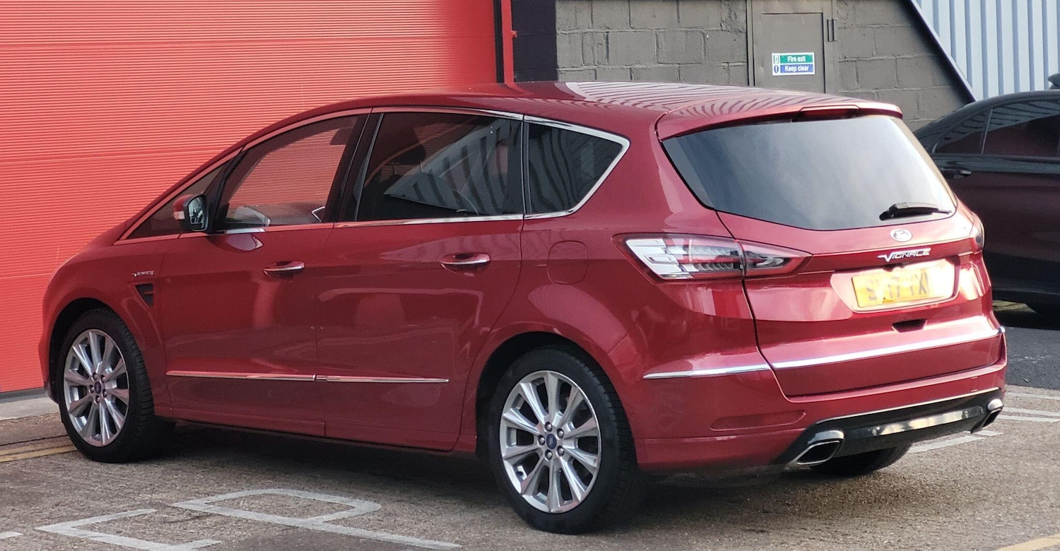Used Ford S-Max 2017 for sale - 76984891: Photo 8