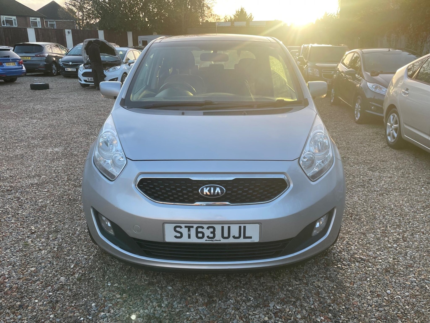 Used Kia Venga 2014 for sale - 76898938: Photo 2