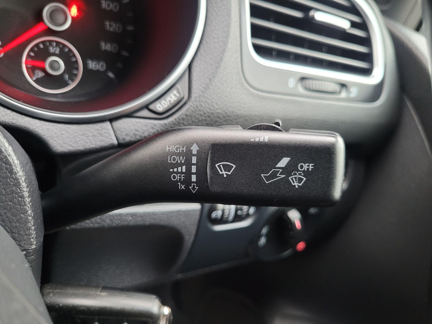 Used Volkswagen Golf 2012 for sale - 74934978: Photo 31