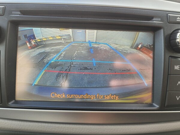 Used Toyota Yaris 2012 for sale - 76318196: Photo 10