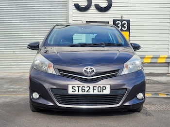 Used Toyota Yaris 2012 for sale - 76318196: Photo 3
