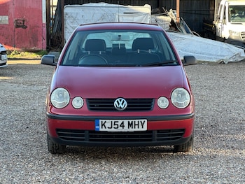 Used Volkswagen Polo 2004 for sale - 77101815: Photo
