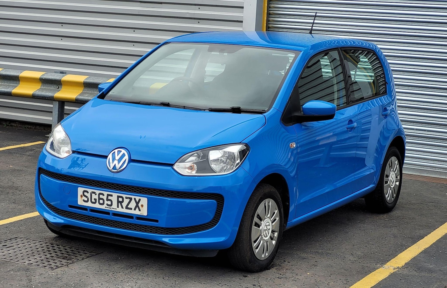 Used Volkswagen up! 2015 for sale - 76831815: Photo 5