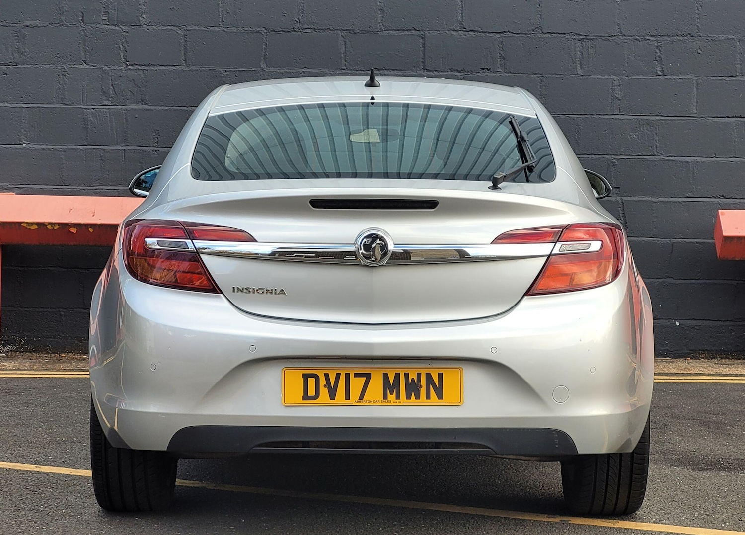 Used Vauxhall Insignia 2017 for sale - 76408676: Photo 10