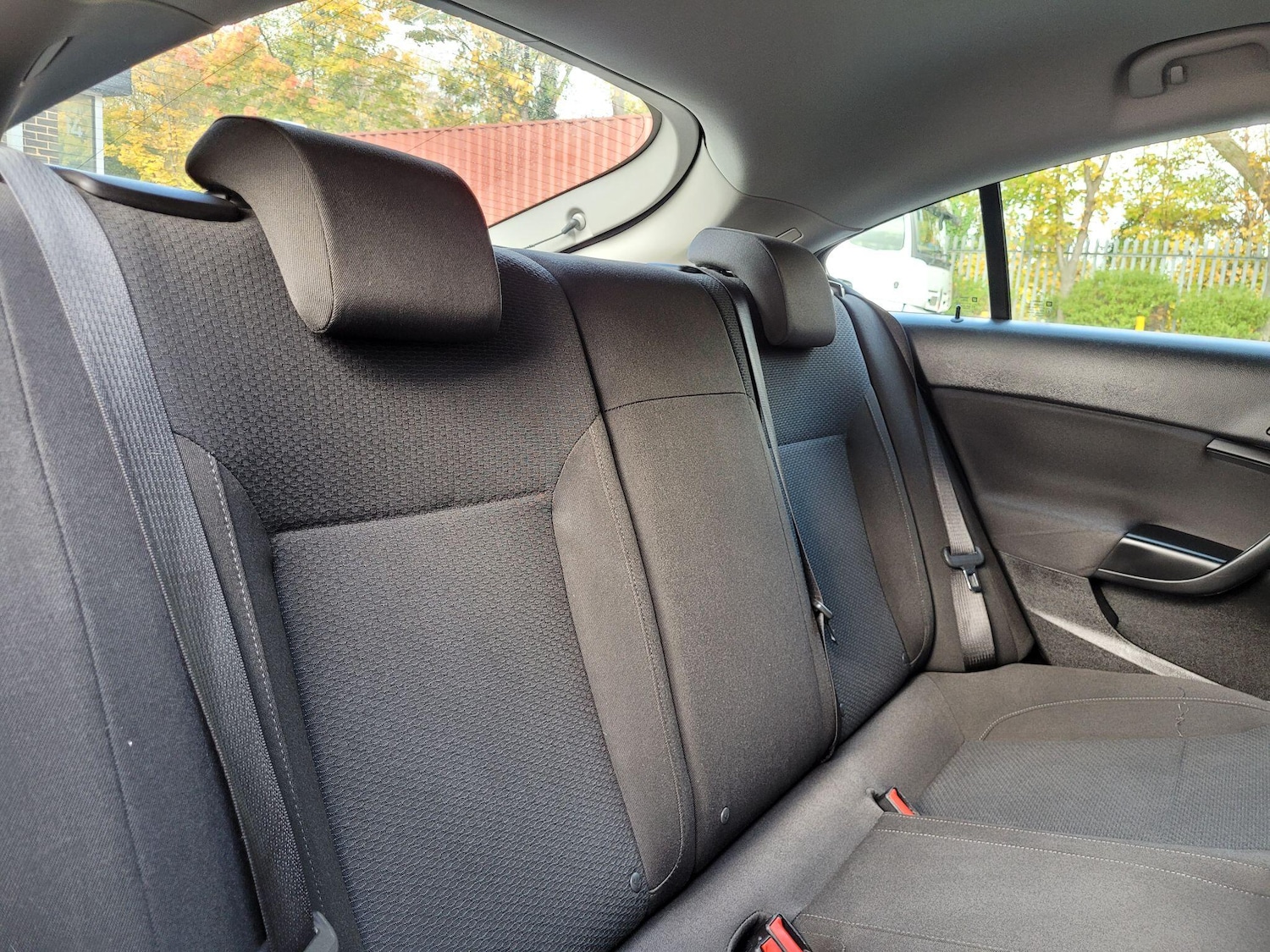 Used Vauxhall Insignia 2017 for sale - 76408676: Photo 19