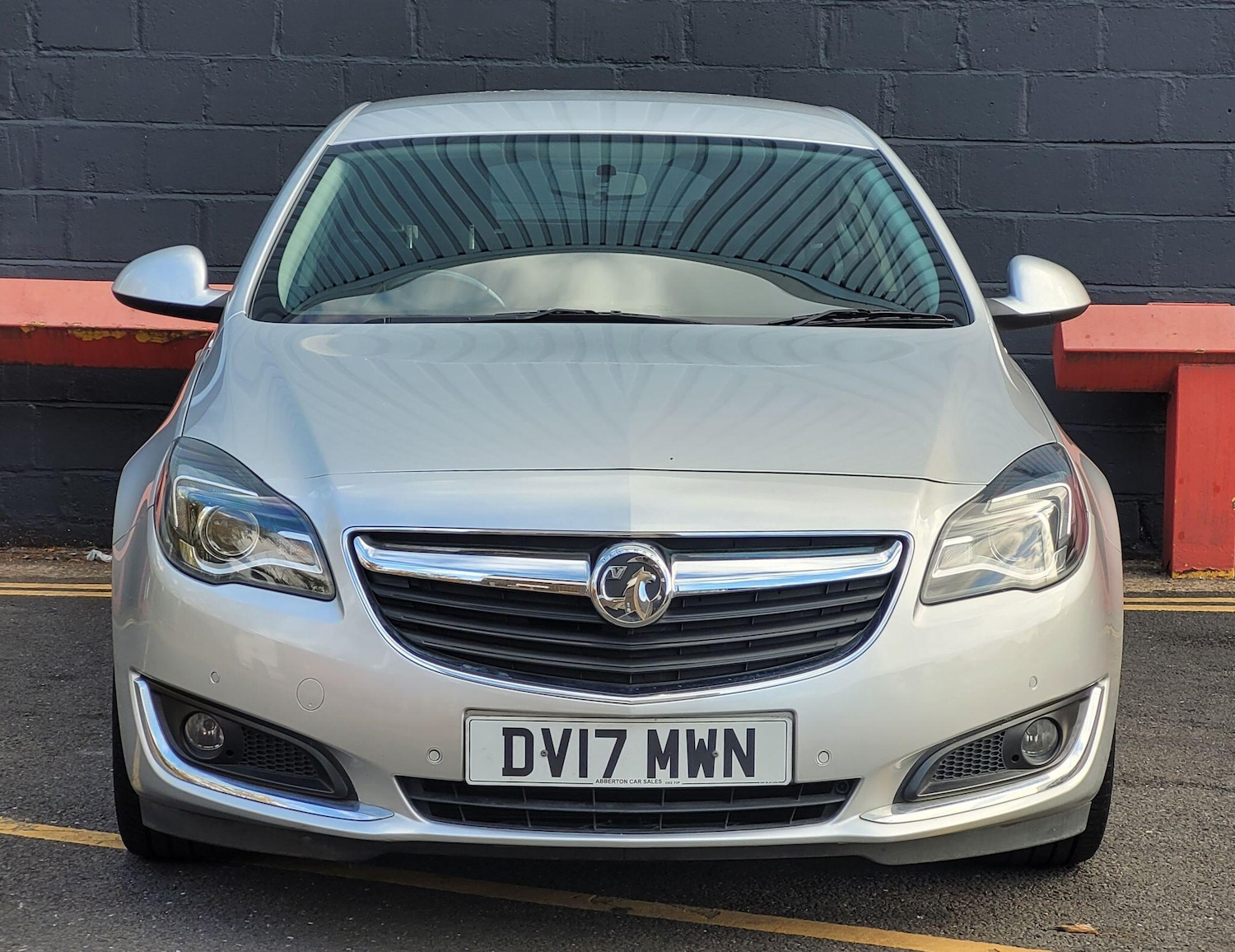 Used Vauxhall Insignia 2017 for sale - 76408676: Photo 3