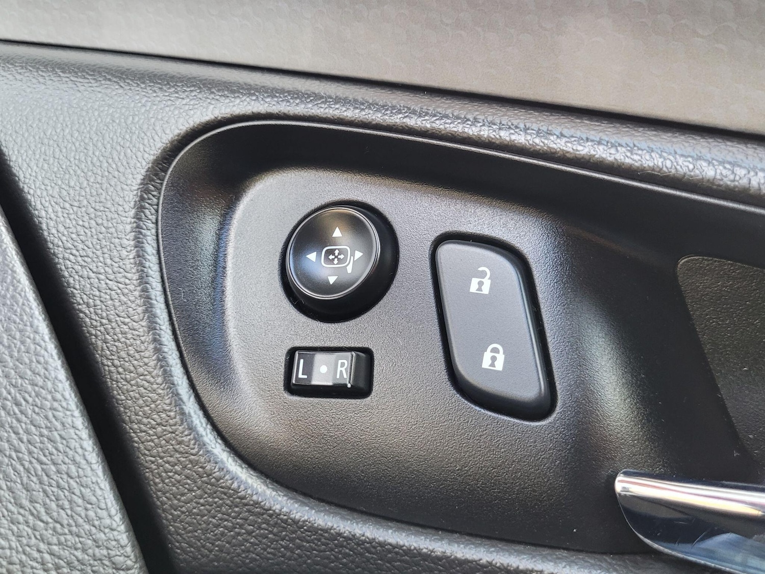 Used Vauxhall Insignia 2017 for sale - 76408676: Photo 30