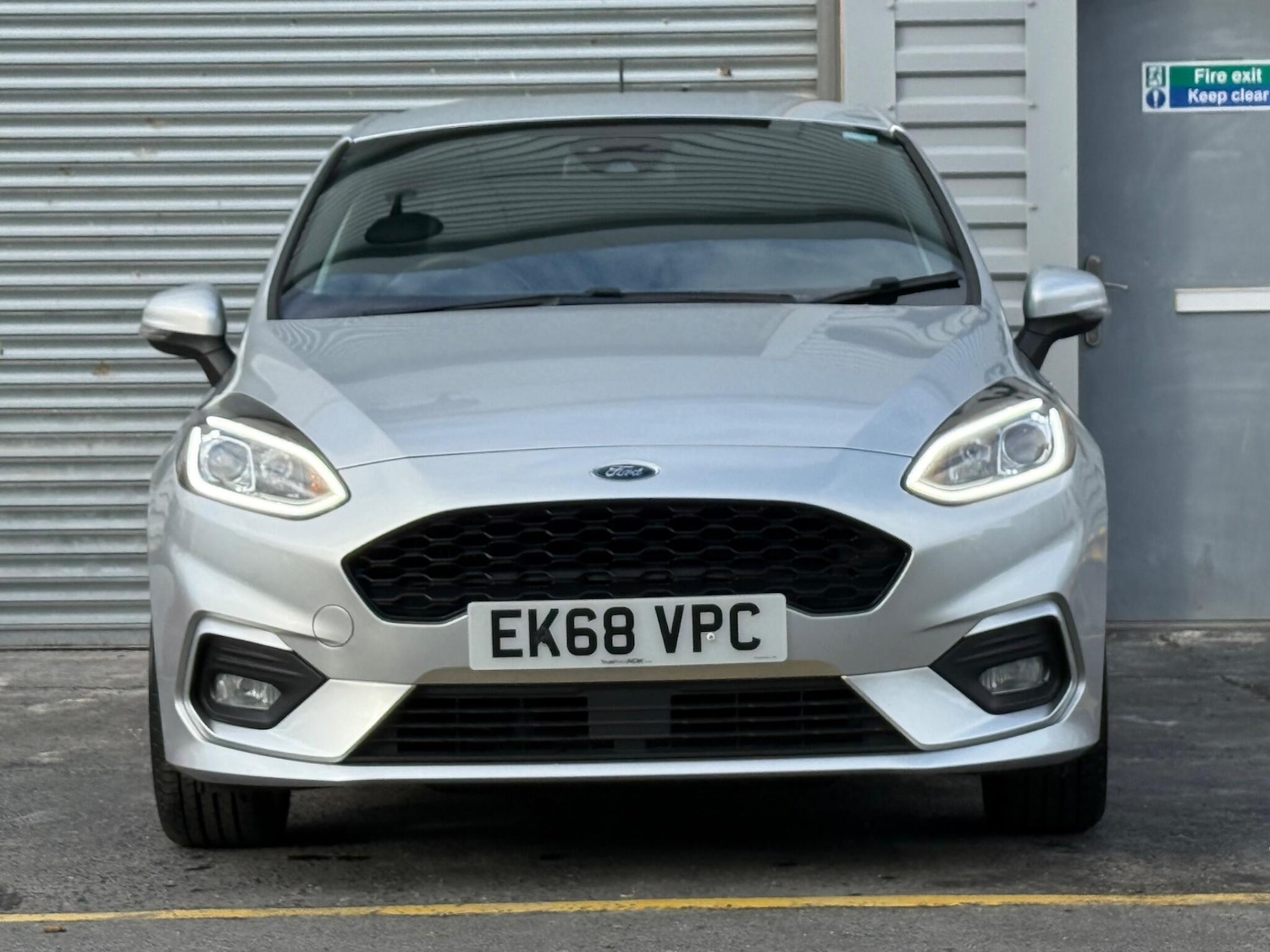 Used Ford Fiesta 2018 for sale - 76199908: Photo 2