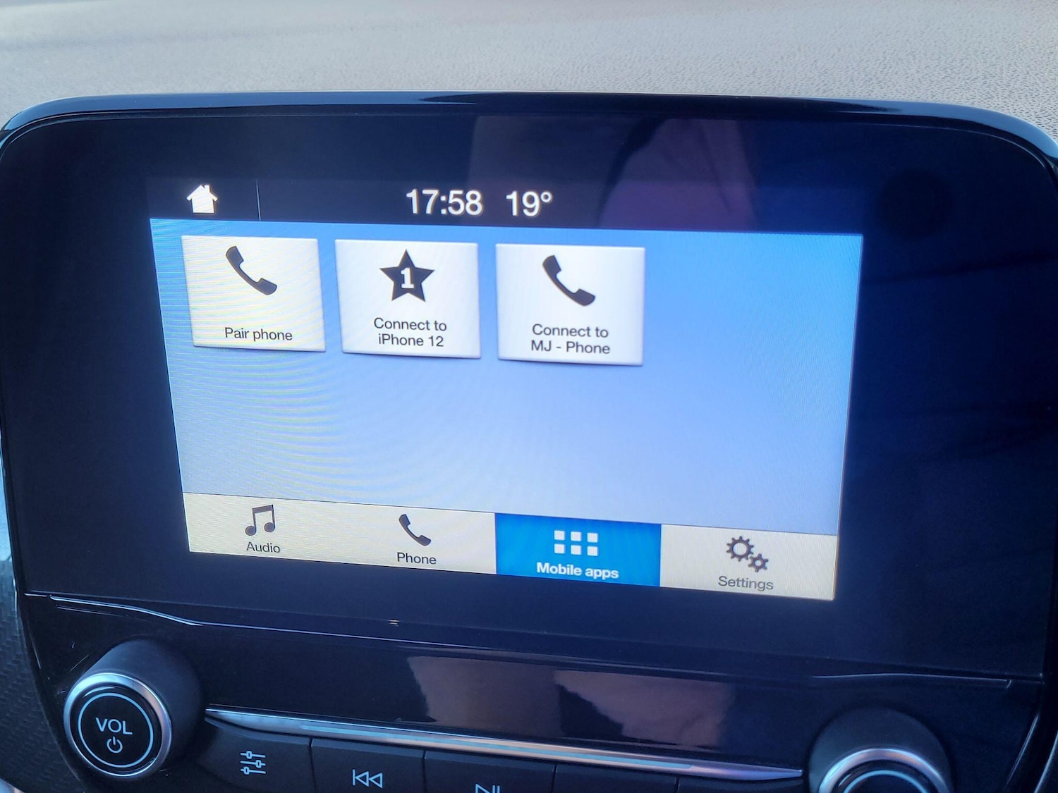 Used Ford Fiesta 2018 for sale - 76199908: Photo 21