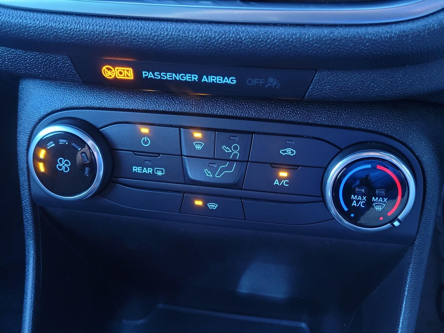 Used Ford Fiesta 2018 for sale - 76199908: Photo 28