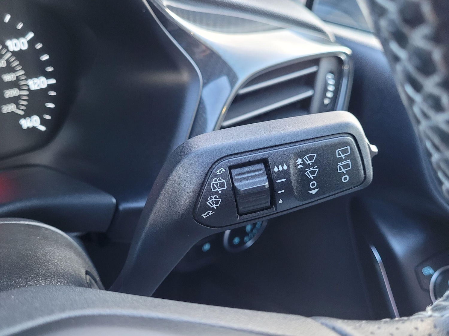 Used Ford Fiesta 2018 for sale - 76199908: Photo 31