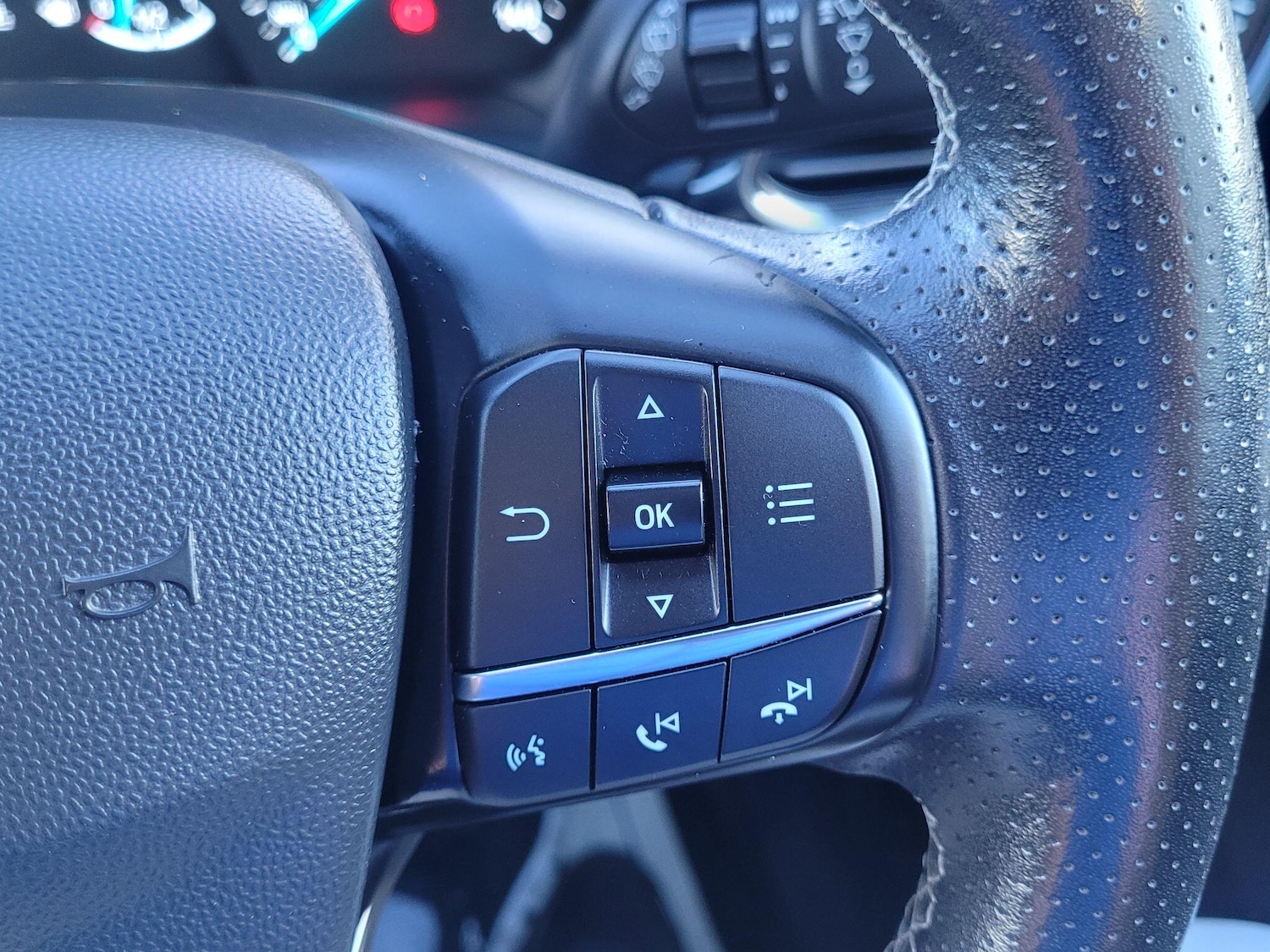 Used Ford Fiesta 2018 for sale - 76199908: Photo 32