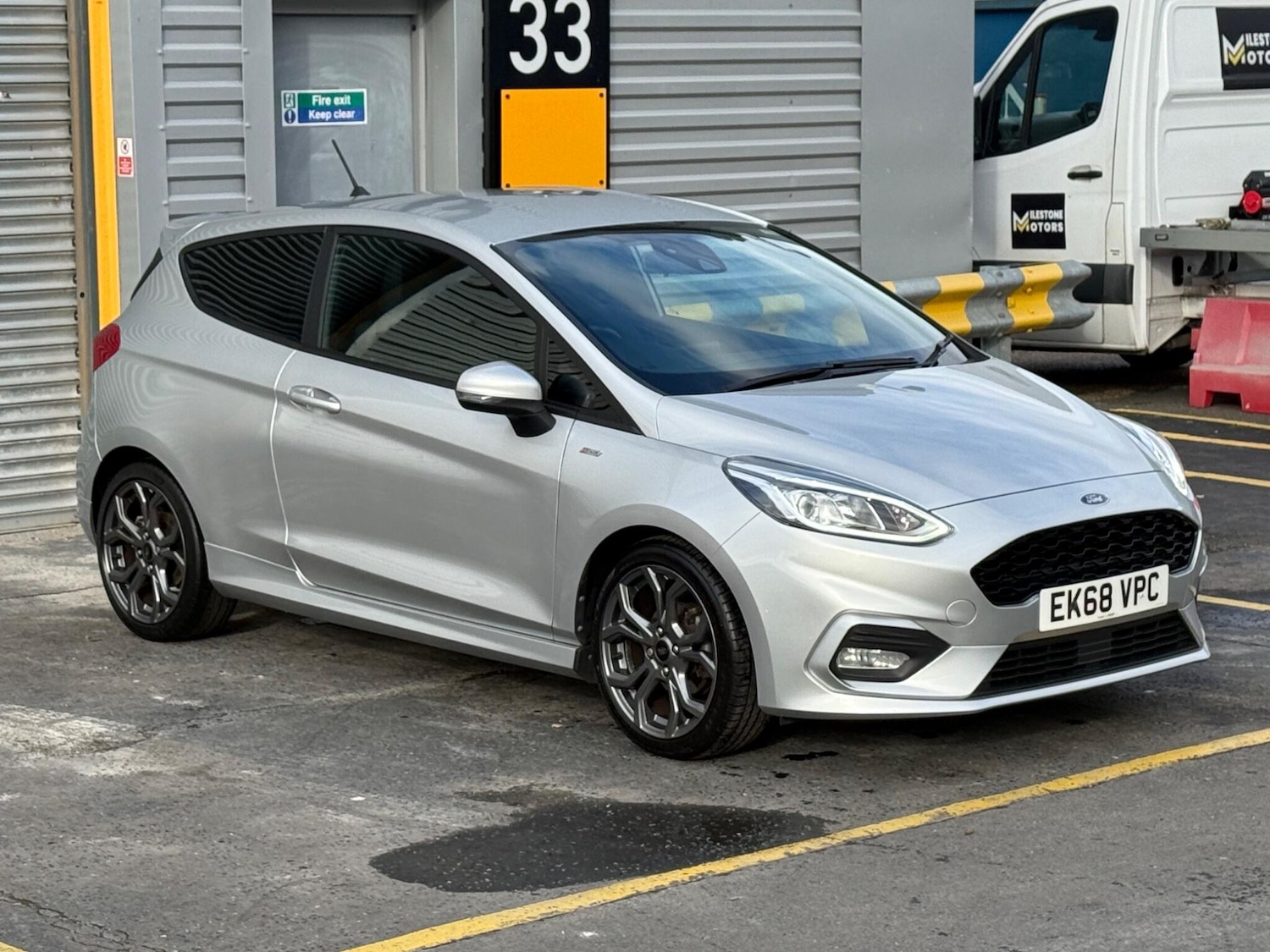 Used Ford Fiesta 2018 for sale - 76199908: Photo 4