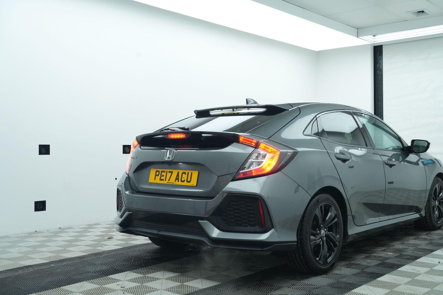 Used Honda Civic 2017 for sale - 77191788: Photo 15