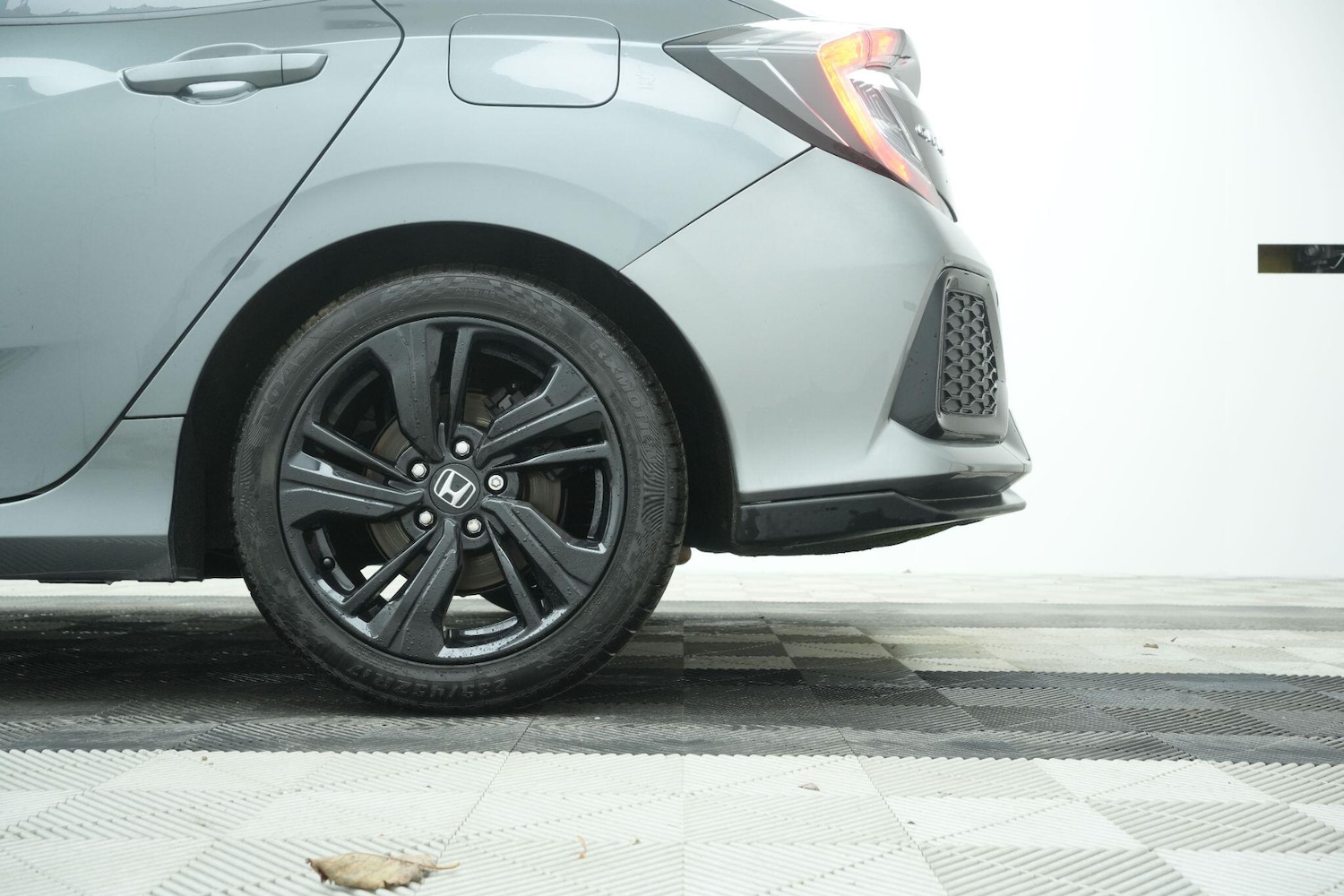 Used Honda Civic 2017 for sale - 77191788: Photo 19