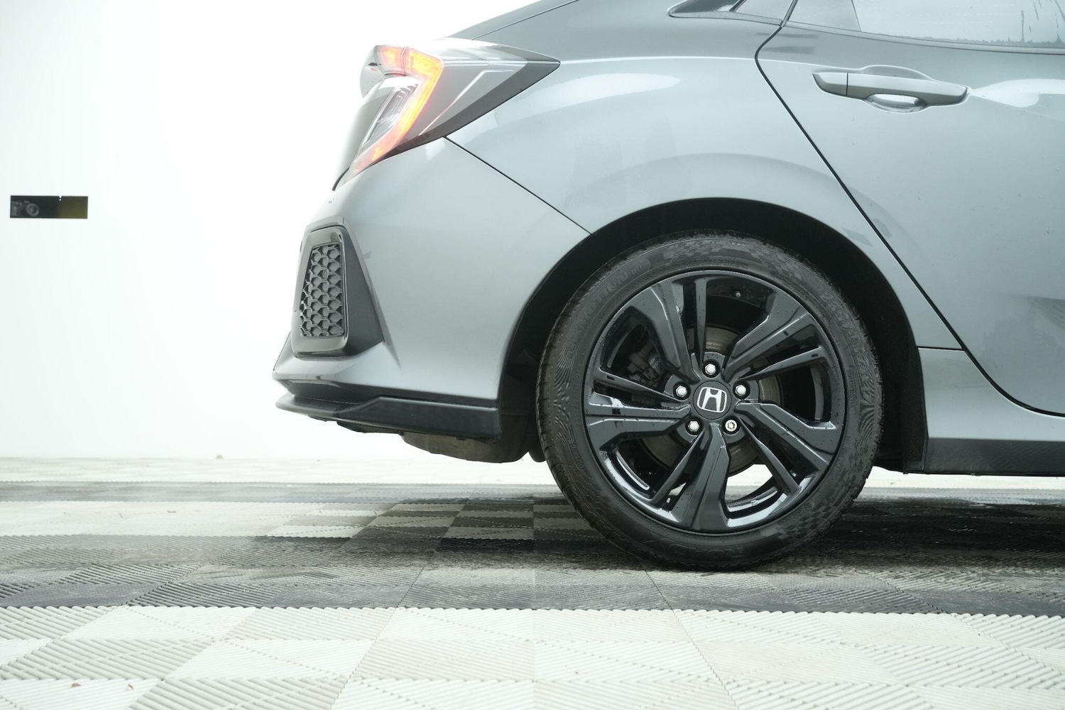 Used Honda Civic 2017 for sale - 77191788: Photo 21