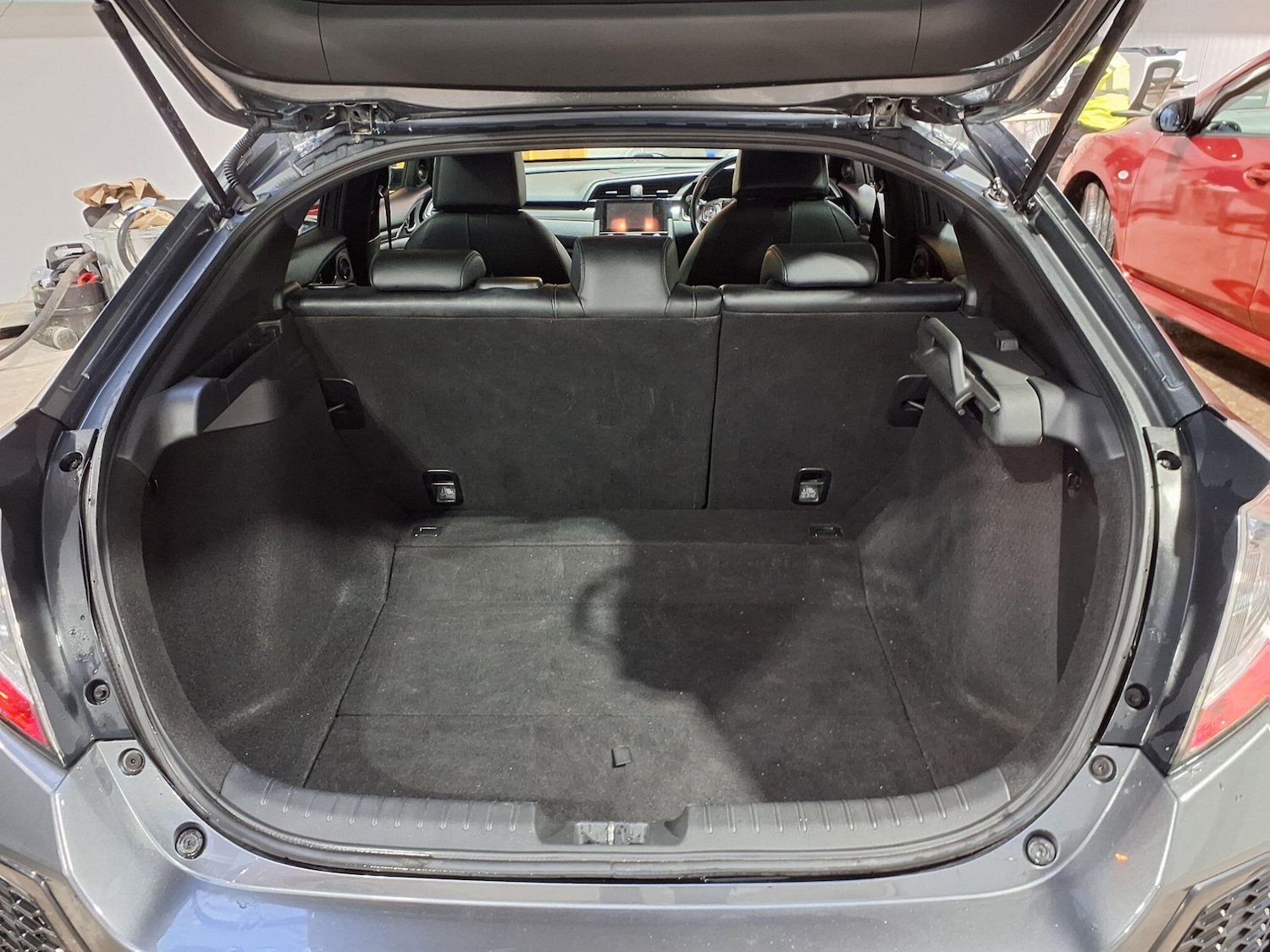 Used Honda Civic 2017 for sale - 77191788: Photo 24