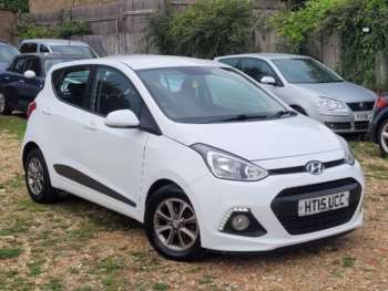 2015 (15) - 1.0 Premium 5dr