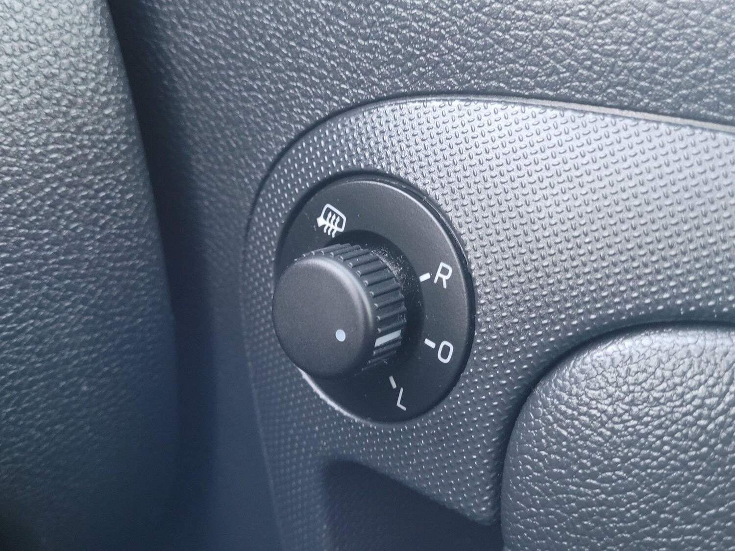 Used Skoda Fabia 2014 for sale - 76831787: Photo 42