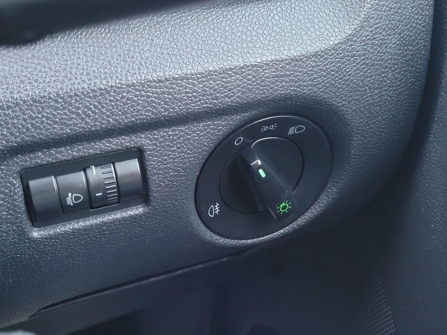 Used Skoda Fabia 2014 for sale - 76831787: Photo 43