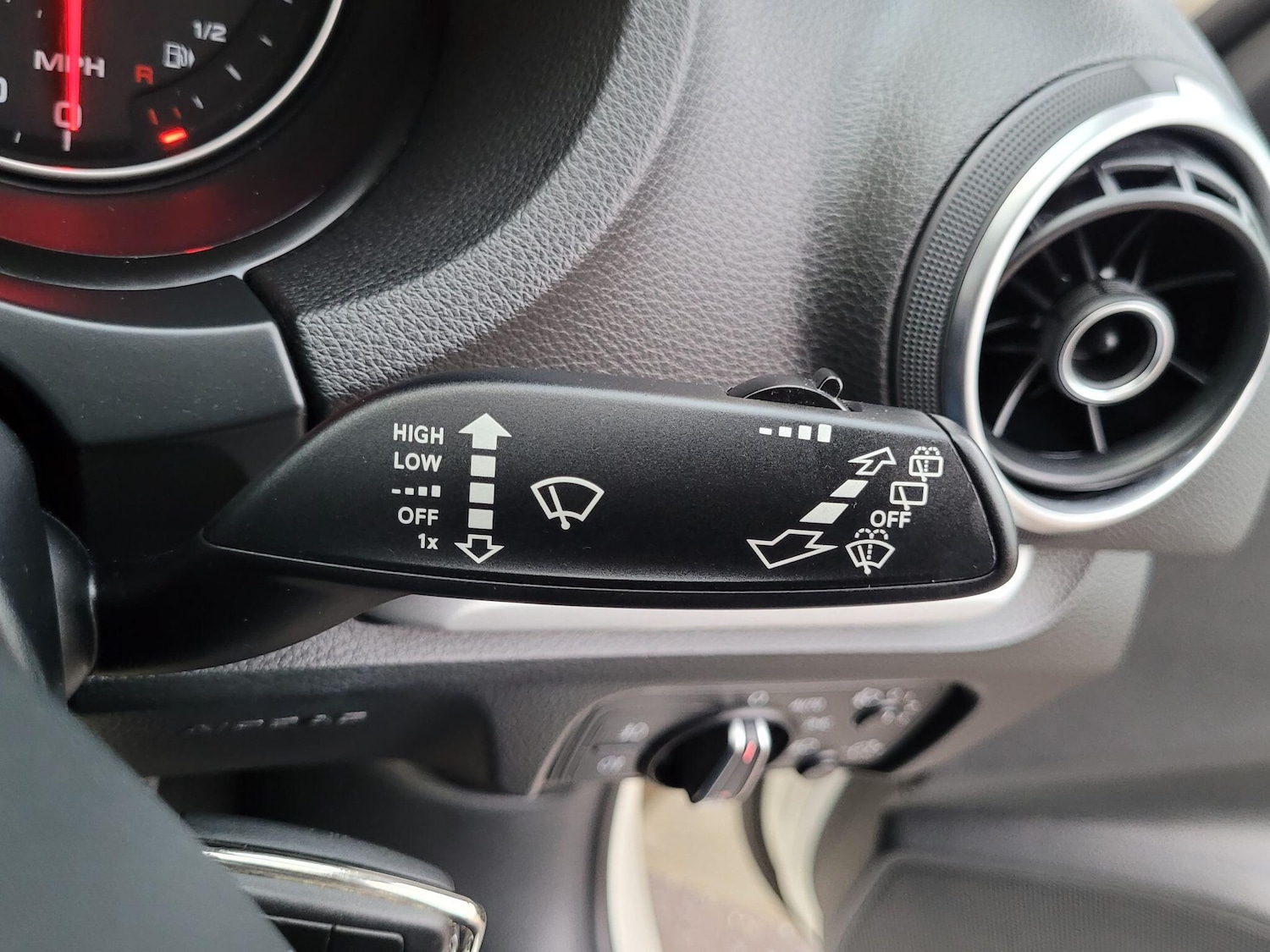 Used Audi A3 2014 for sale - 76456935: Photo 37