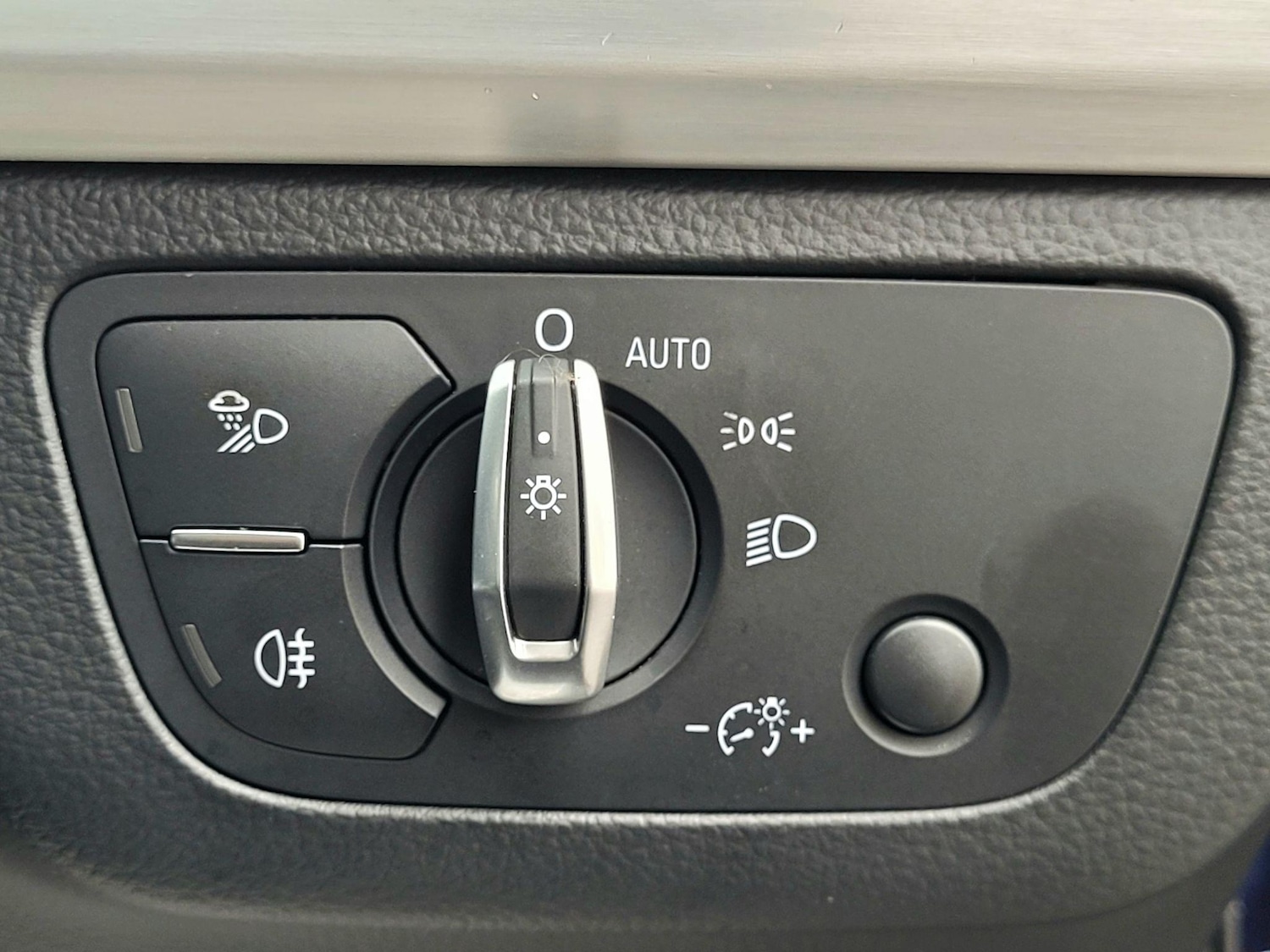 Used Audi Q5 2018 for sale - 76831825: Photo 12