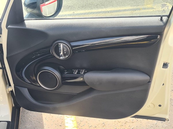 Used MINI Hatch 2015 for sale - 75140801: Photo 24