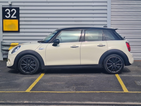 Used MINI Hatch 2015 for sale - 75140801: Photo 7
