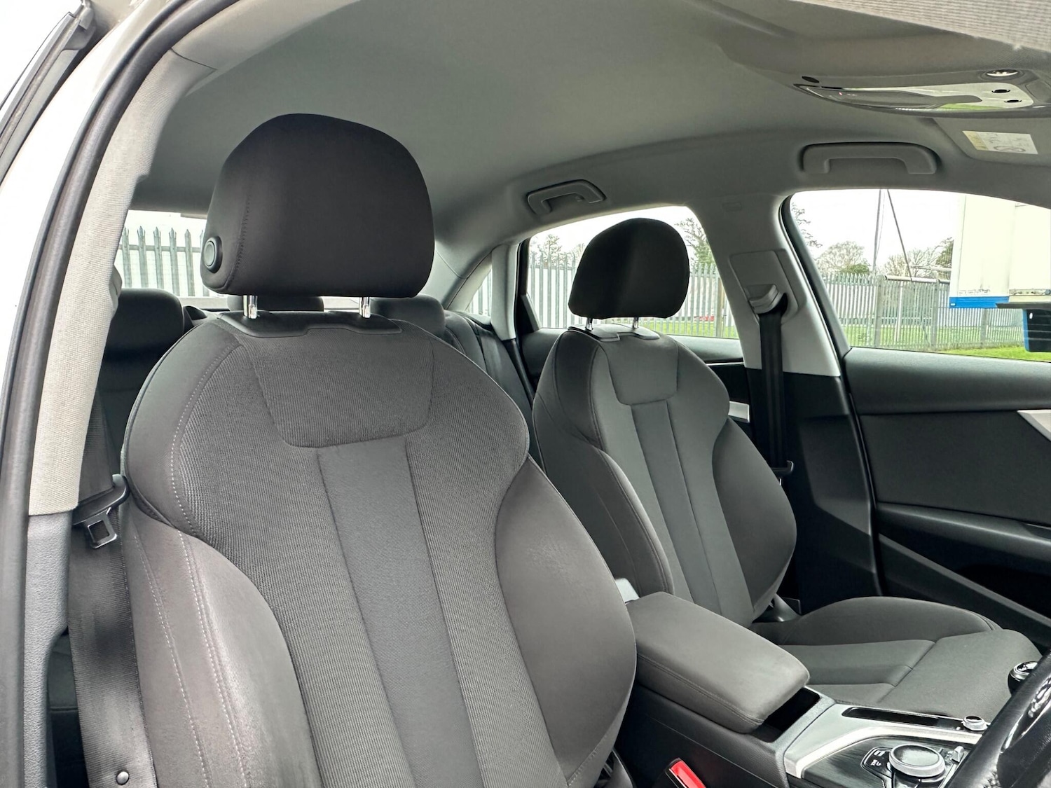 Used Audi A4 2015 for sale - 77330670: Photo 20