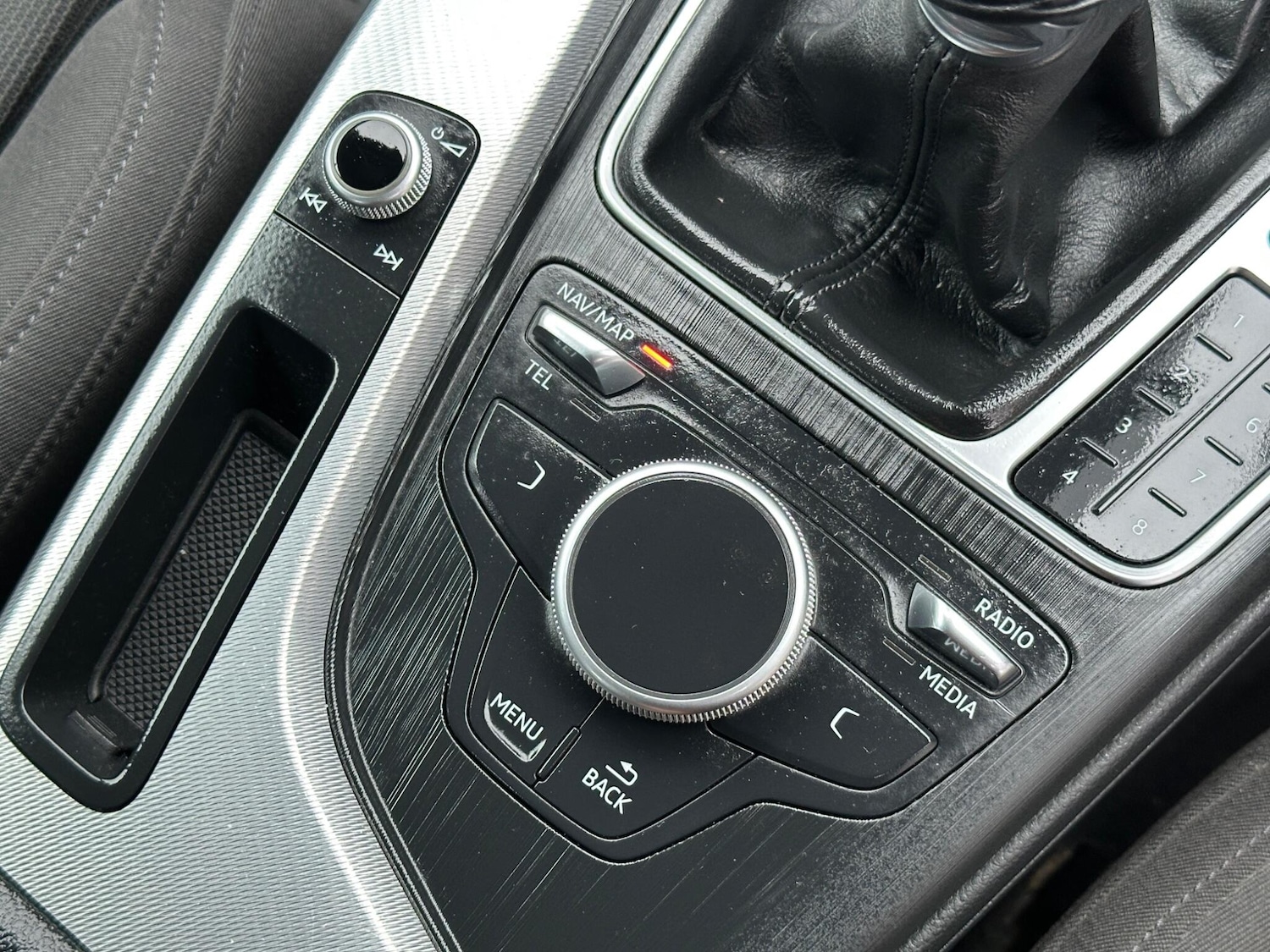 Used Audi A4 2015 for sale - 77330670: Photo 33