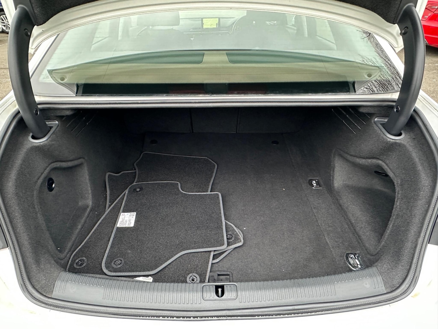 Used Audi A4 2015 for sale - 77330670: Photo 64