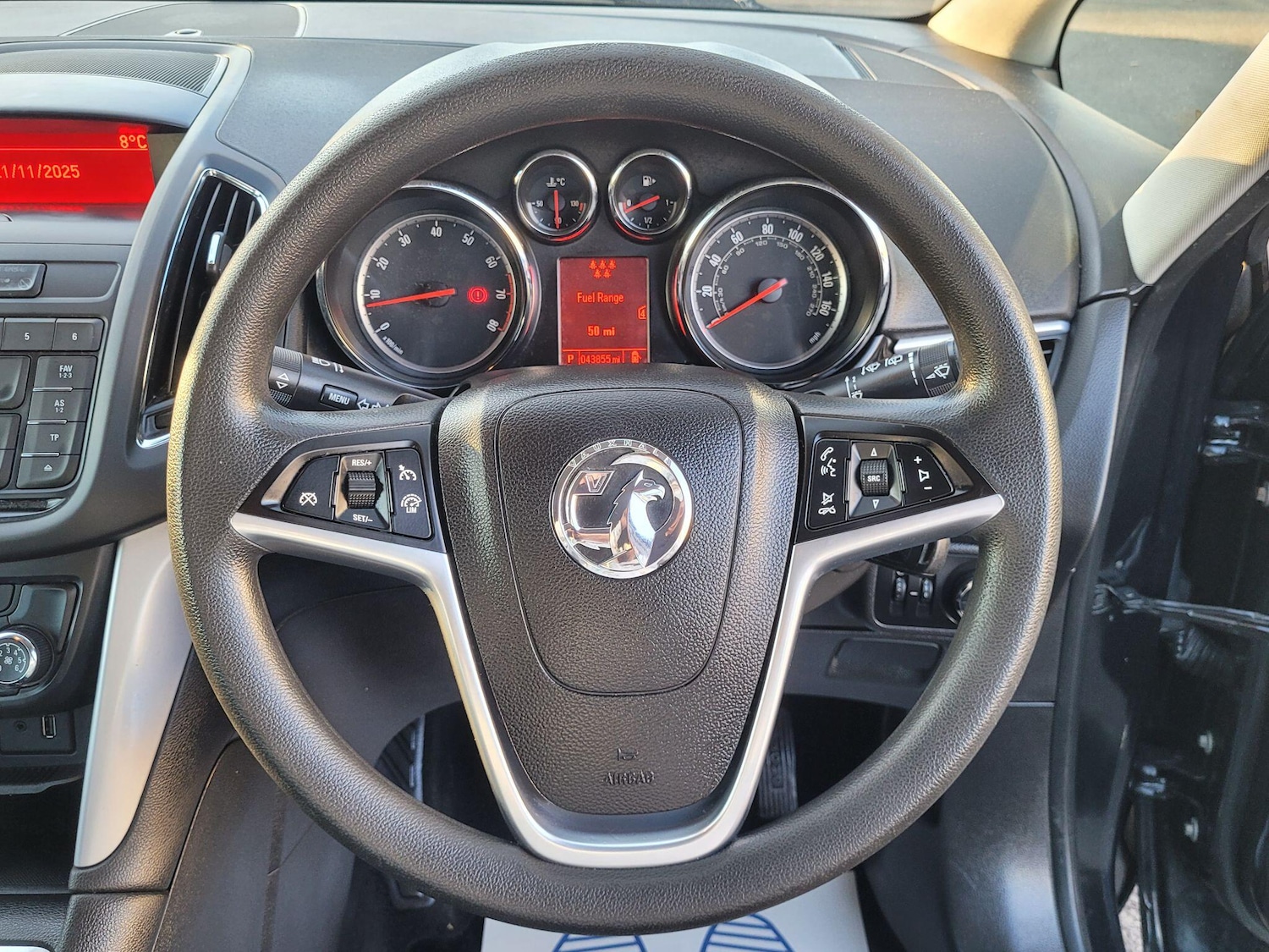 Used Vauxhall Zafira Tourer 2013 for sale - 76831823: Photo 32