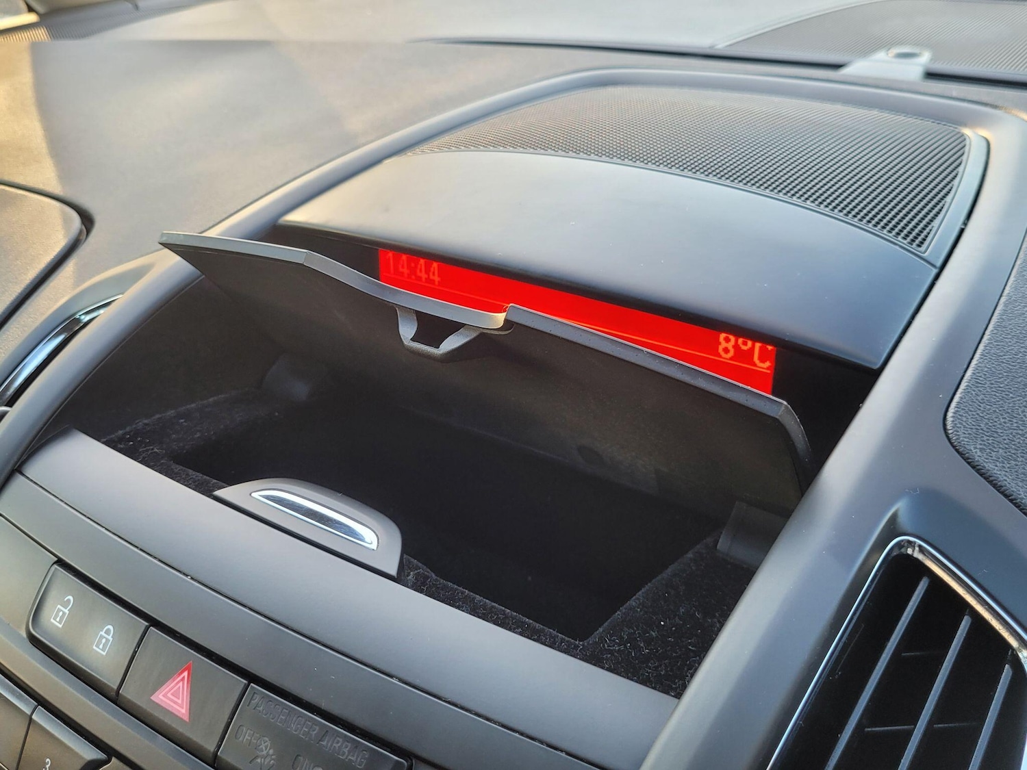 Used Vauxhall Zafira Tourer 2013 for sale - 76831823: Photo 38