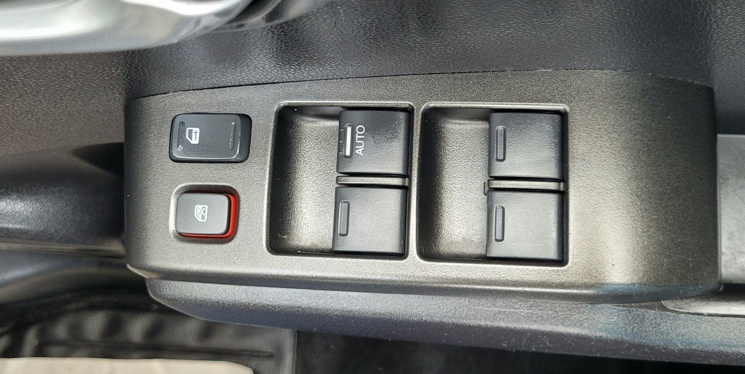 Used Honda Jazz 2013 for sale - 76284004: Photo 24
