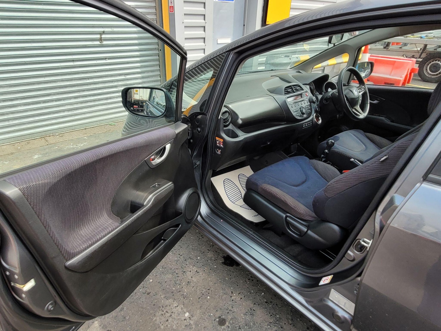 Used Honda Jazz 2013 for sale - 76284004: Photo 36