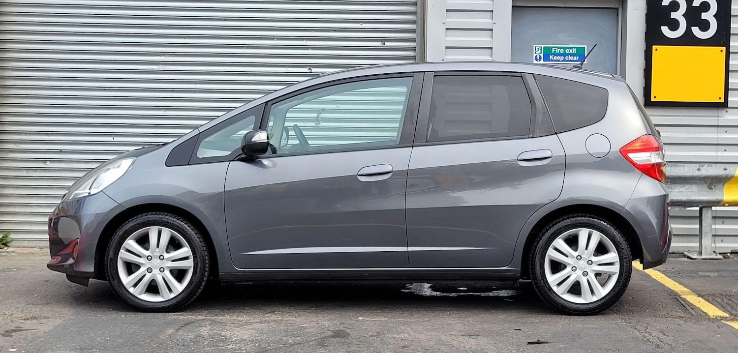 Used Honda Jazz 2013 for sale - 76284004: Photo 5