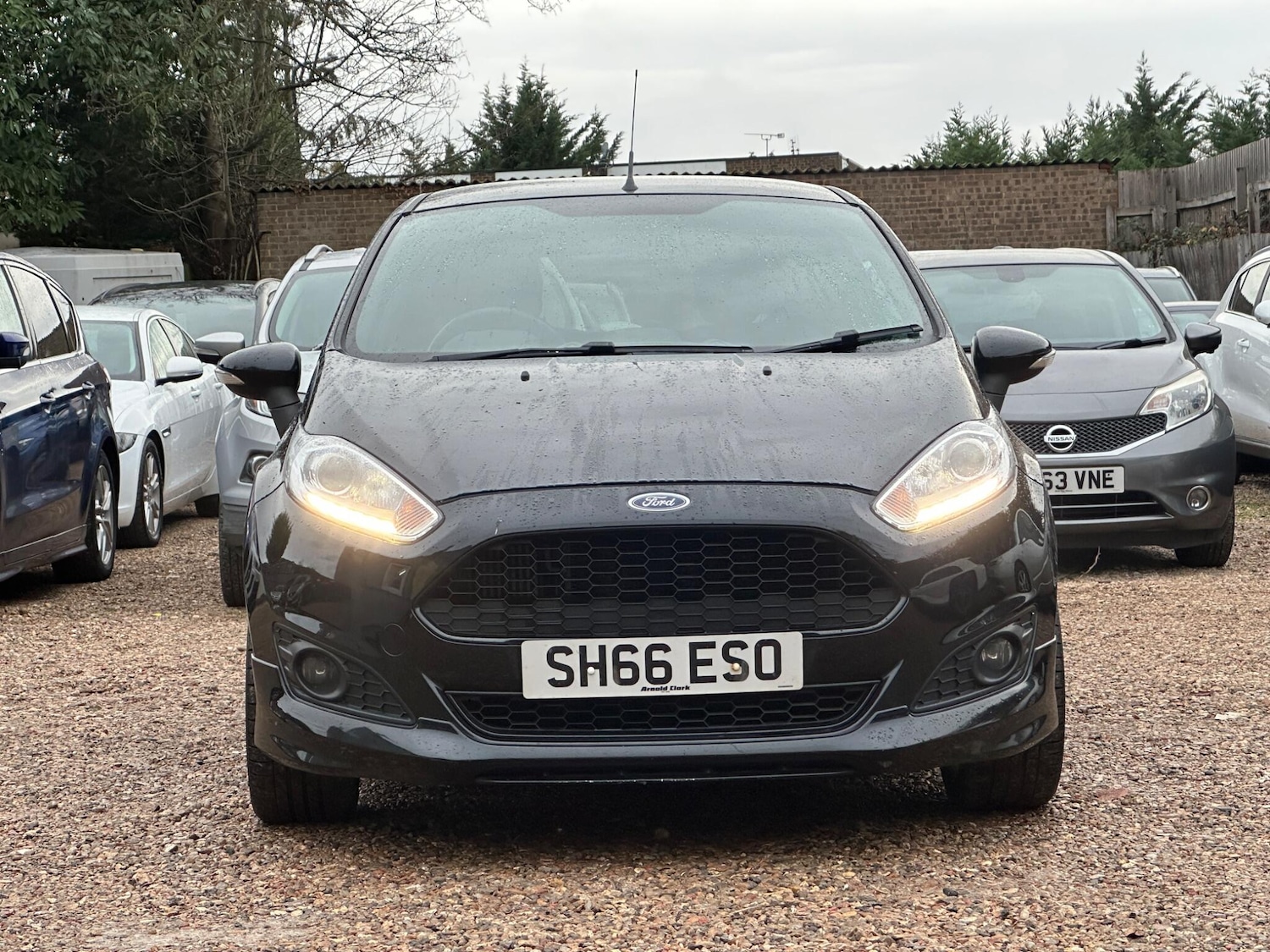 Used Ford Fiesta 2016 for sale - 76984898: Photo 2