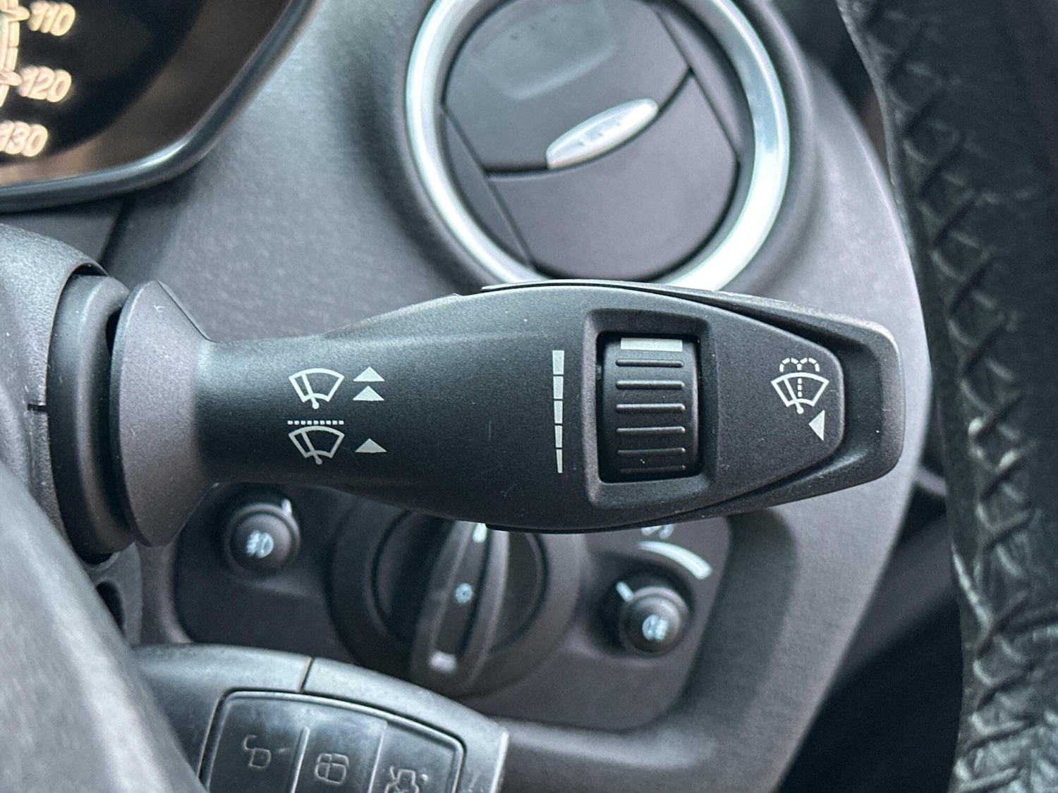 Used Ford Fiesta 2016 for sale - 76984898: Photo 27