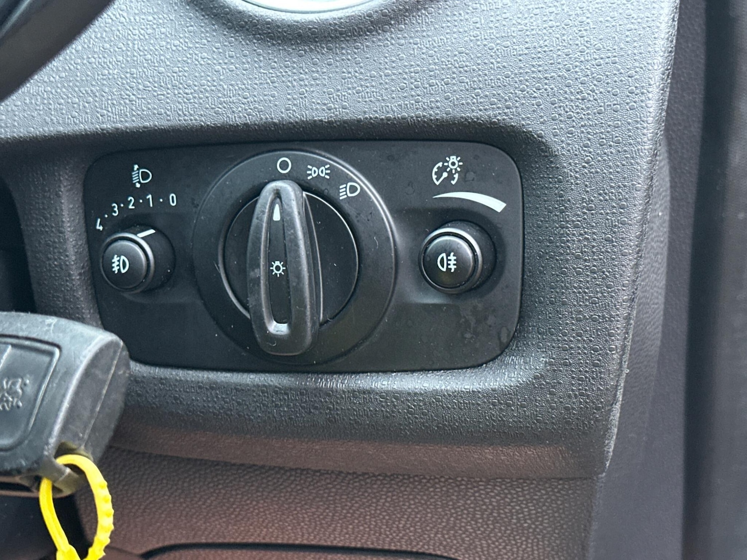 Used Ford Fiesta 2016 for sale - 76984898: Photo 28