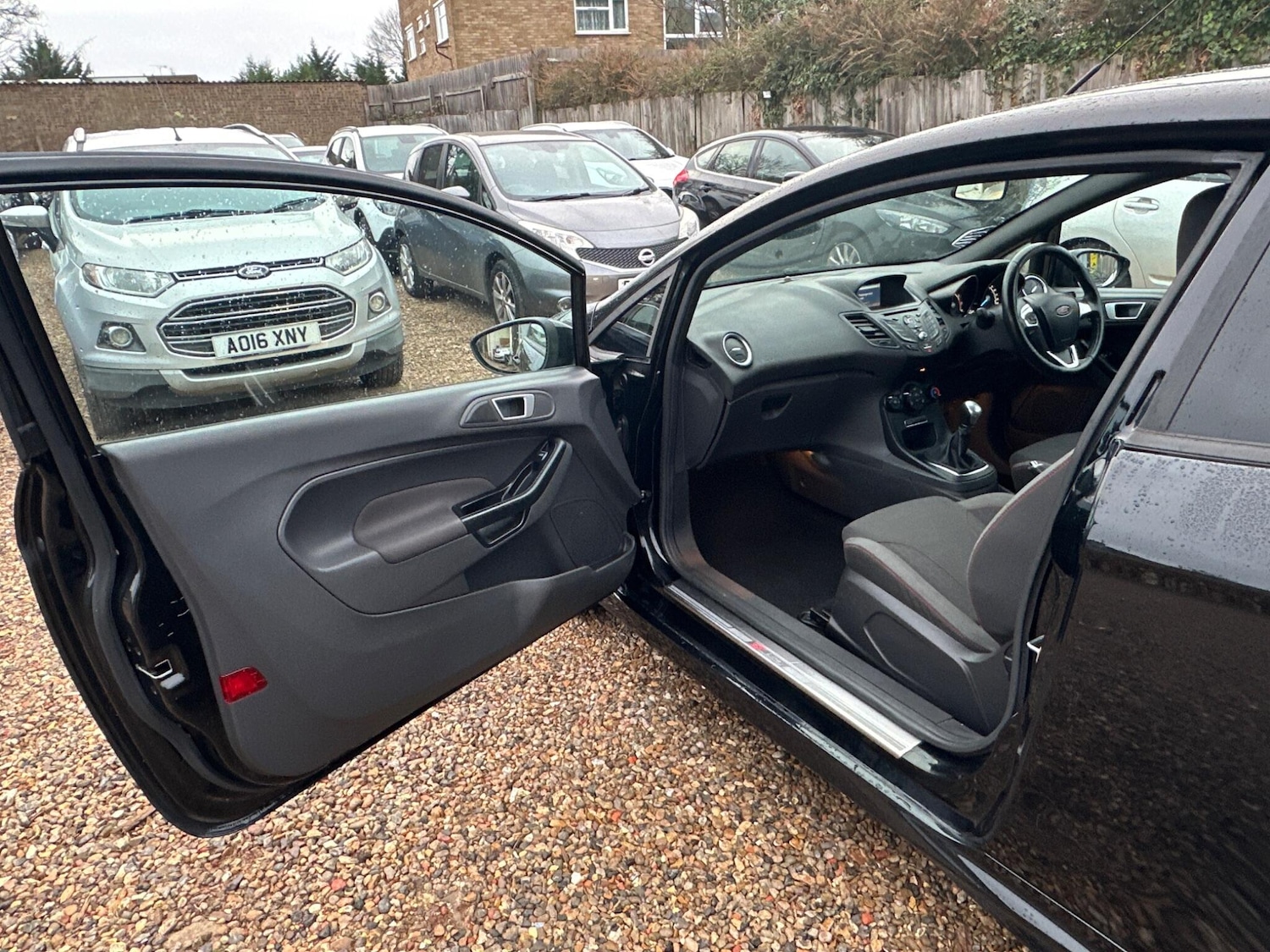 Used Ford Fiesta 2016 for sale - 76984898: Photo 32