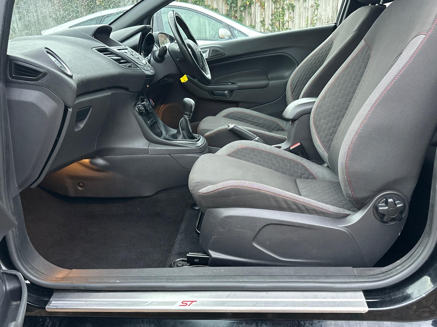 Used Ford Fiesta 2016 for sale - 76984898: Photo 48