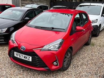 Used Toyota Yaris 2017 for sale - 77598518: Photo