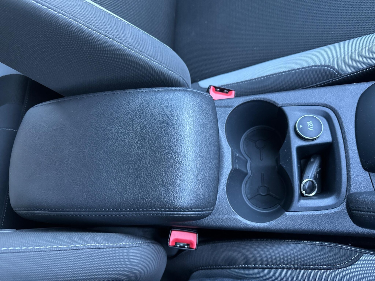 Used Ford Focus 2014 for sale - 76984903: Photo 14