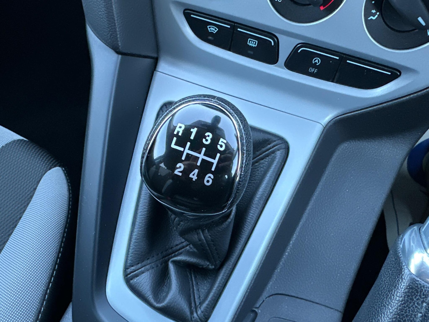 Used Ford Focus 2014 for sale - 76984903: Photo 16