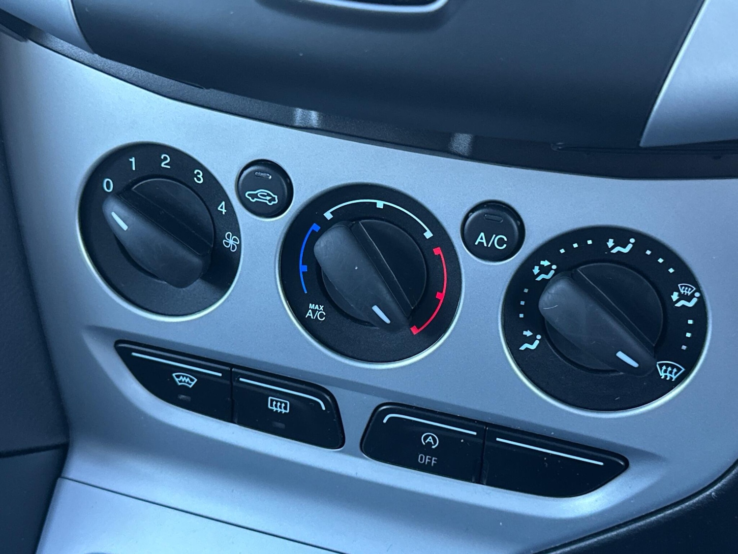 Used Ford Focus 2014 for sale - 76984903: Photo 39