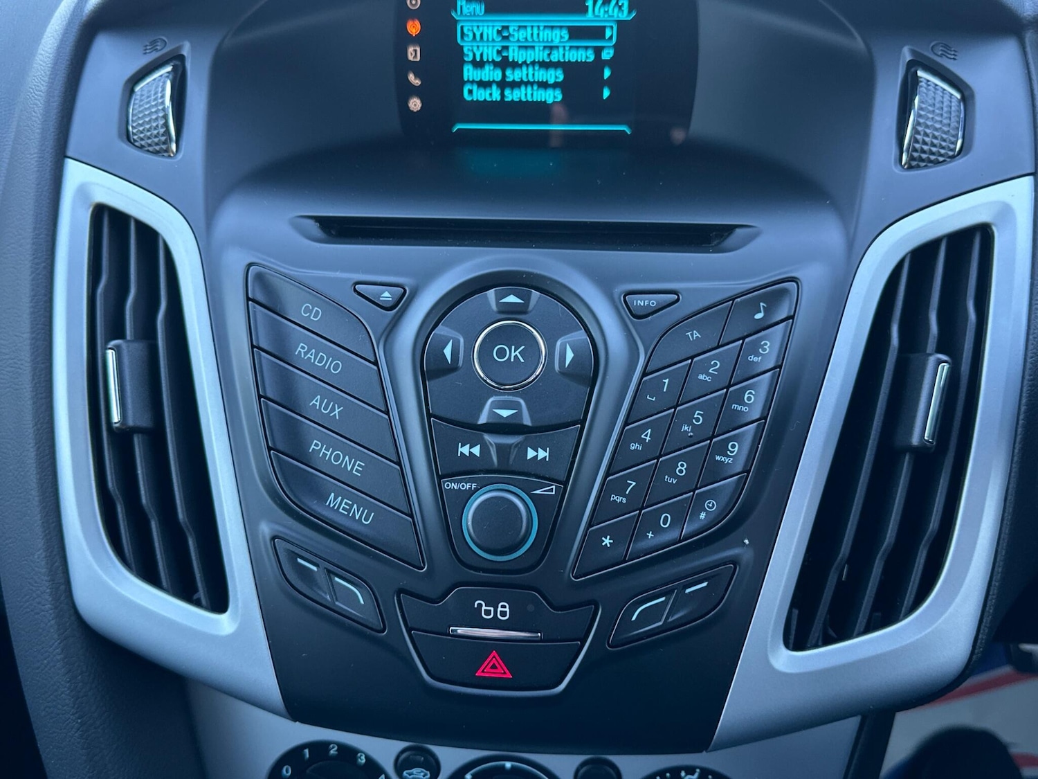 Used Ford Focus 2014 for sale - 76984903: Photo 54