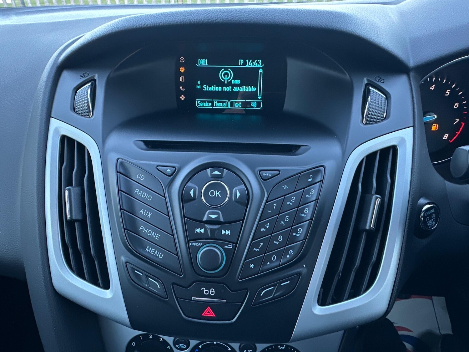 Used Ford Focus 2014 for sale - 76984903: Photo 56